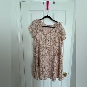 Pale Pink Patterned Short Sleeve Shift Dress